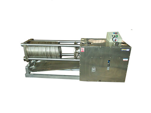 不銹鋼材質(zhì)全自動(dòng)臥式液壓榨油機(jī)DLW-100DS,自動(dòng)壓榨退榨，古法榨油機(jī)